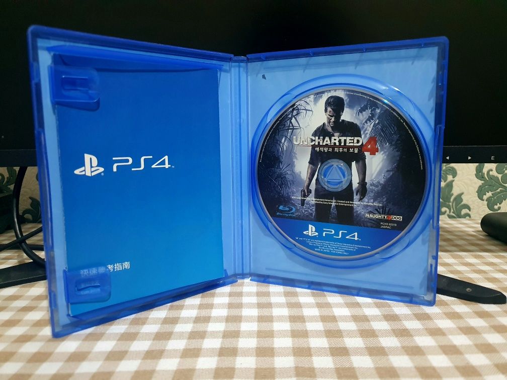 Uncharted 4: A Thief's End ENGLISH,Disk PS4