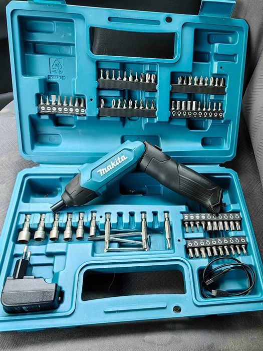 Акумулаторна отвертка MAKITA DF001DW