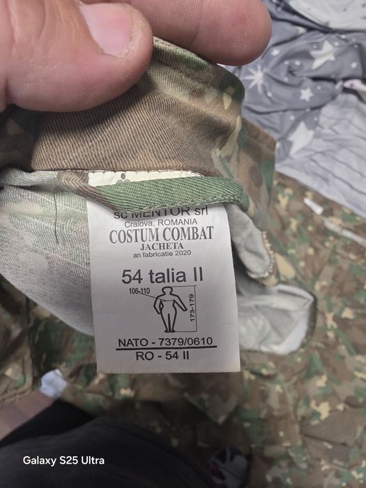 Ținută militara cu bocanci