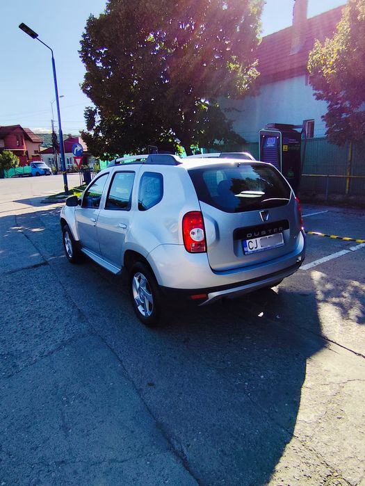 Vând mașina Dacia Duster Prestige