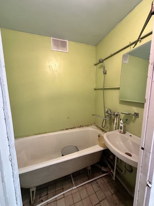 Продаётся 1/4/5 на Карасу-2 с Балконом 2х3