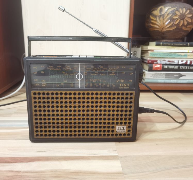 Mini radio ITT Schaub Lorenz Tiny electronic retro vintage colecție
