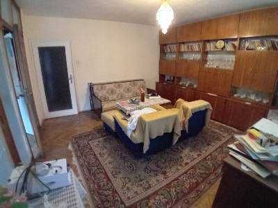 Продава се Тристаен апартамент в Бургас, Център - 90 кв.м за 1105 €/кв.м - Снимка #1