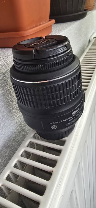 Obiectiv nikon 18-55 mm