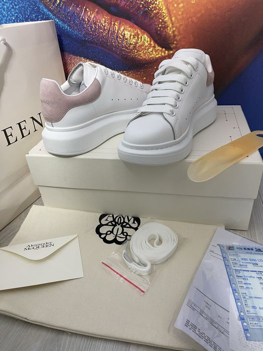 Adidasi Alexander McQueen piele naturala 100% Full Box colectie noua