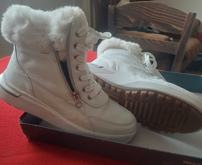 Зимни обувки Geox