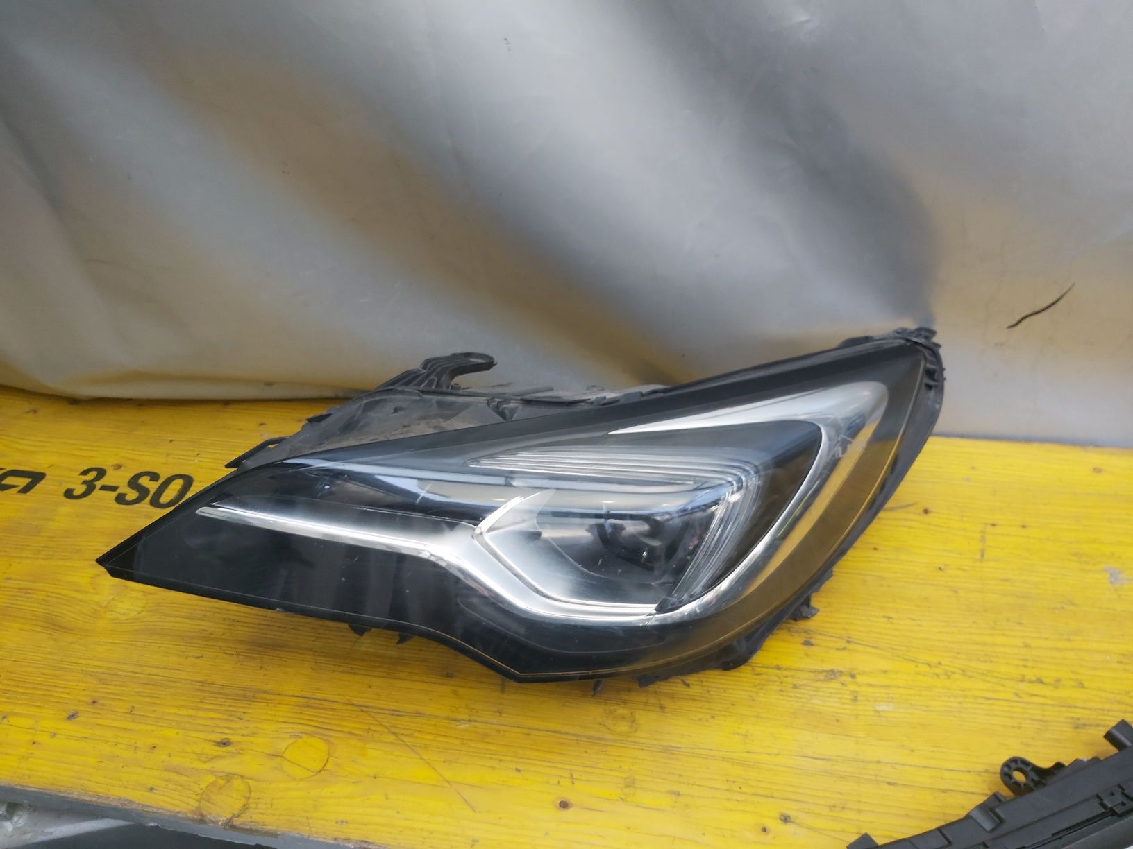 Фар опел астрa Opel Astra