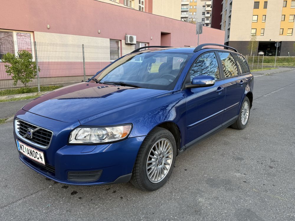 Volvo V50 • Facelift • 1.6 Diesel