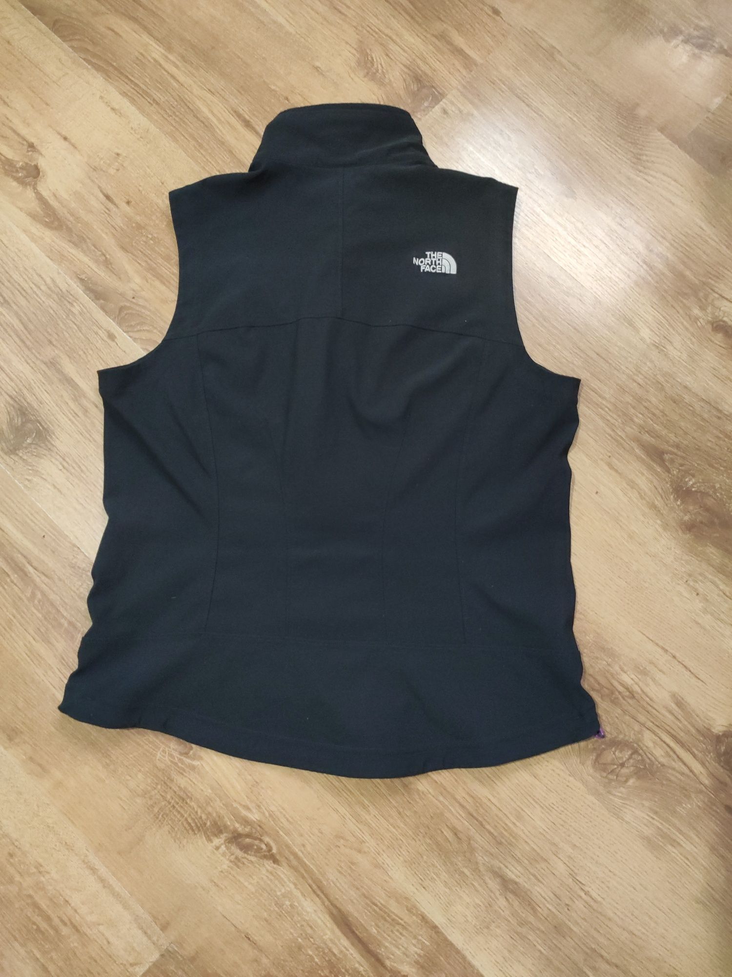Vestă softshell de damă The North Face mărimea L