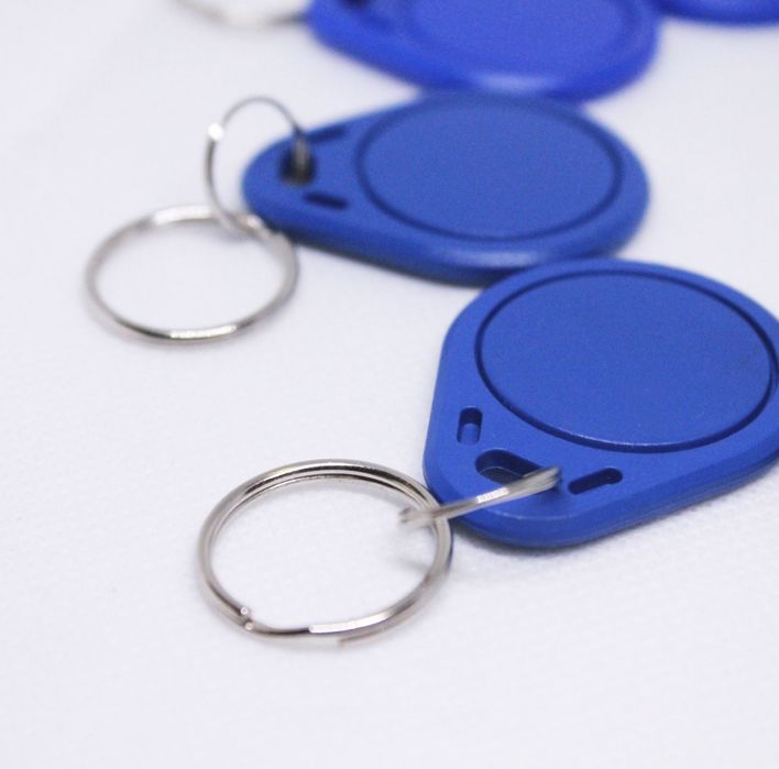 Копируем чип-ключ для домофона. Domafon uchun chip klyuch kopiya