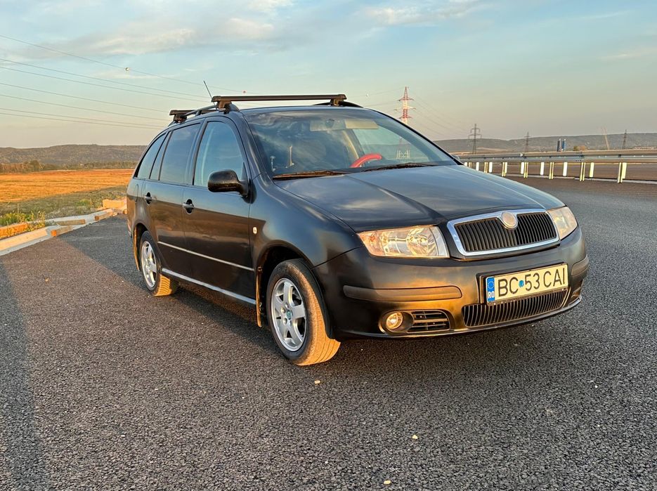 Vând Skoda Fabia