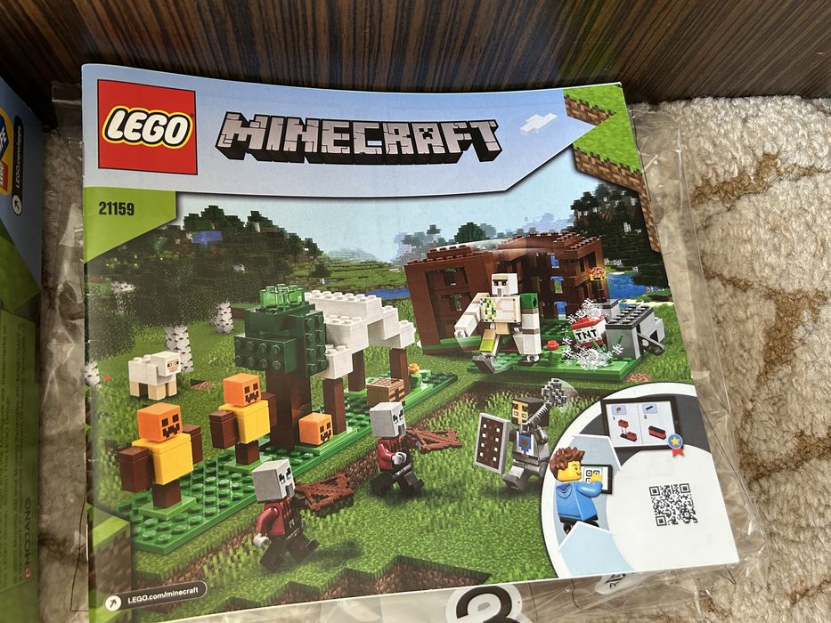 LEGO Minecraft: Pillager Outpost 21159, 8 ani+, 303 piese