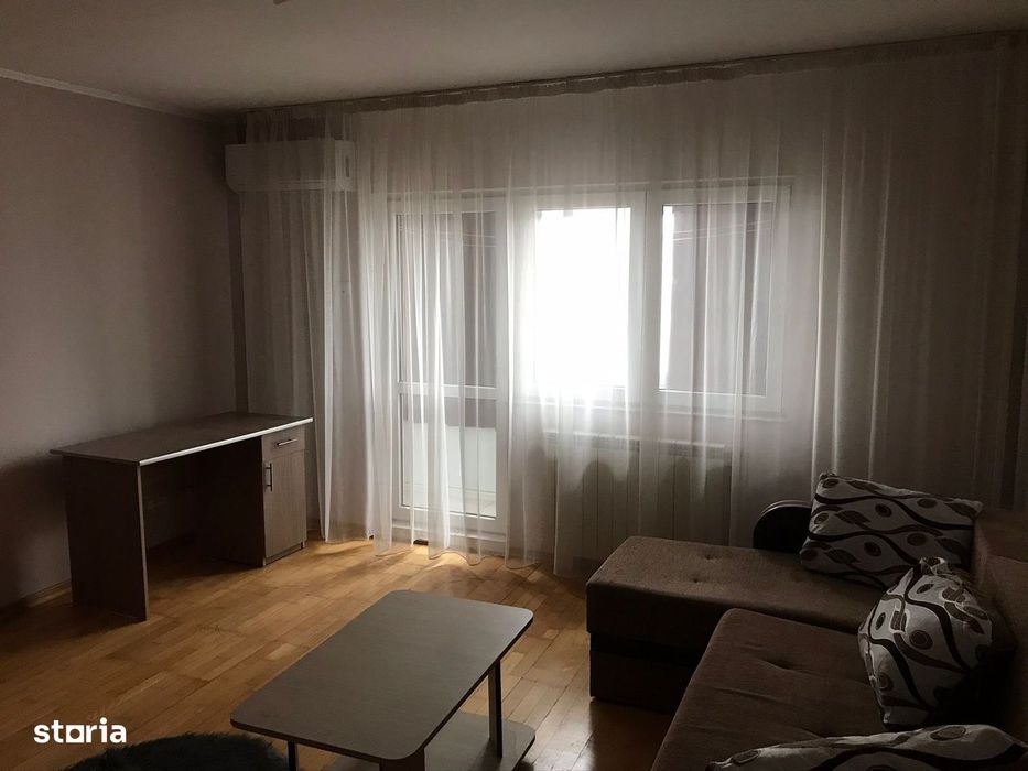 Apartament 2 camere decomandat Nerva Traian - loc parcare