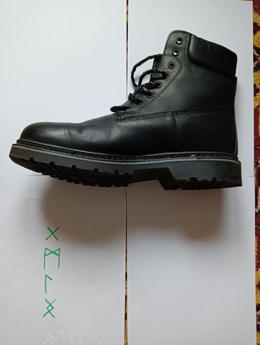 Vând bocanci pentru toamnă nr 46