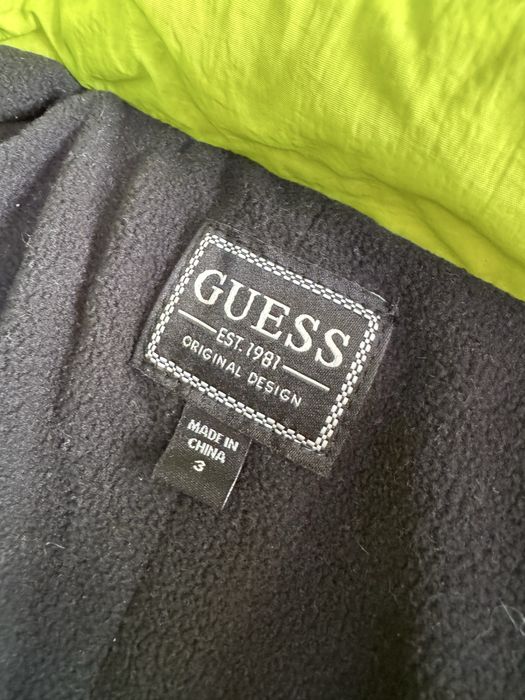 Детски ватиран непромокаем гащеризон Guess