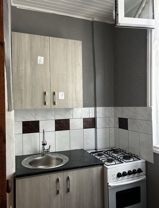 Чиланзар 8 квартал 2в3 комнатная