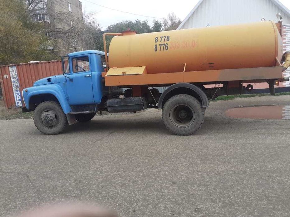 Услуги ассенизатора, откачка септика, сливных ям. ЗИЛ 7 куб.