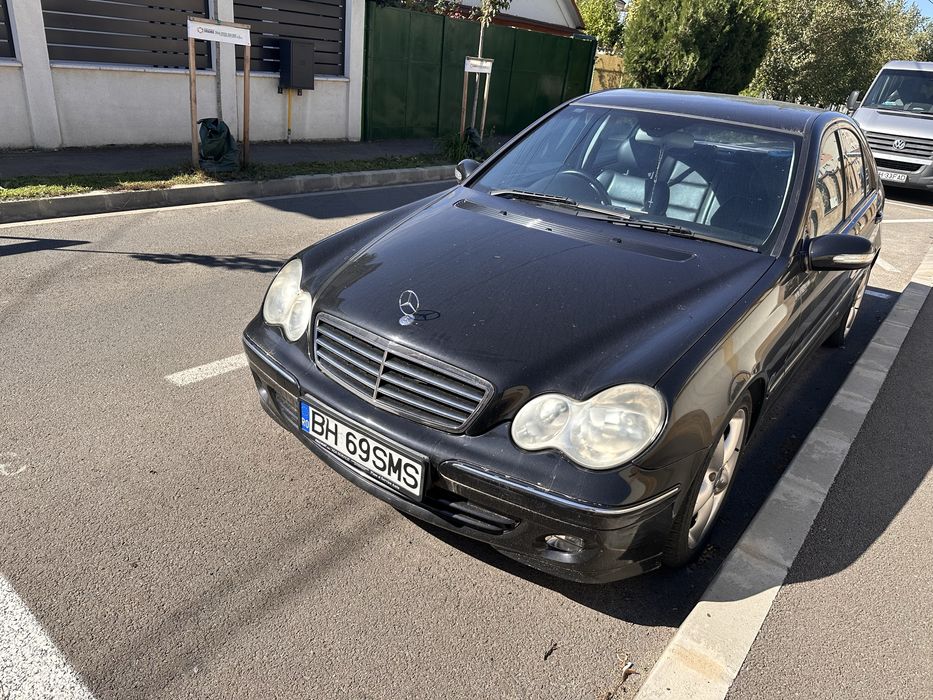 Mercedes Benz  clasa C , 1.8 , an fabricatie 2004