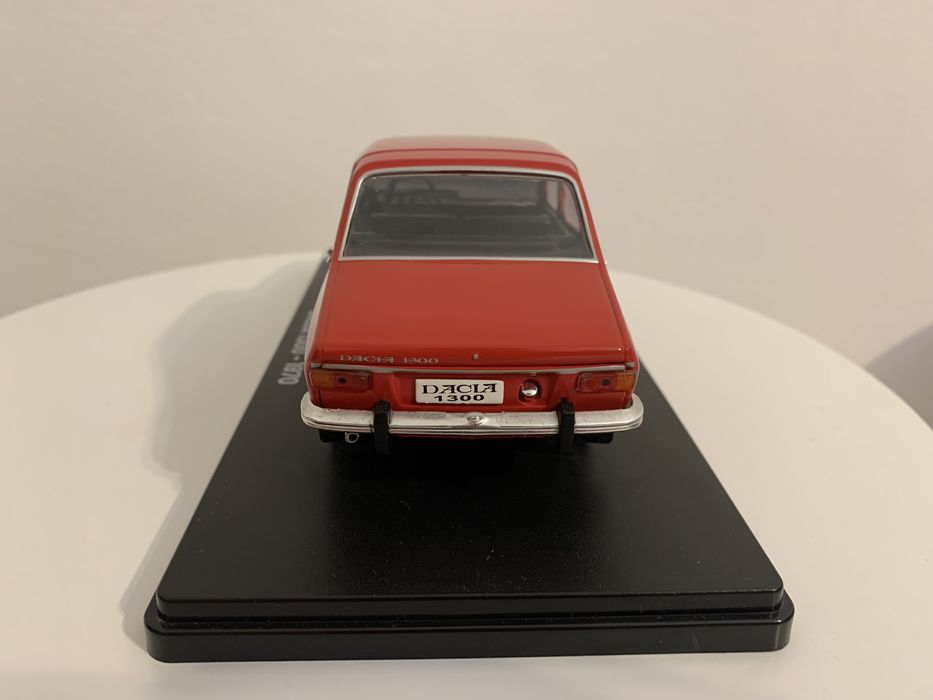 Macheta Dacia 1300 - 1:24 Hachette