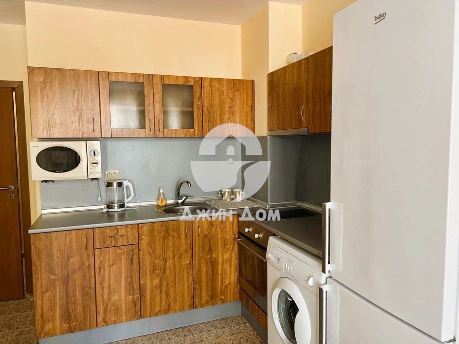 Продава се Тристаен апартамент в к.к. Слънчев бряг - 96 кв.м за 1105 €/кв.м - Снимка #3