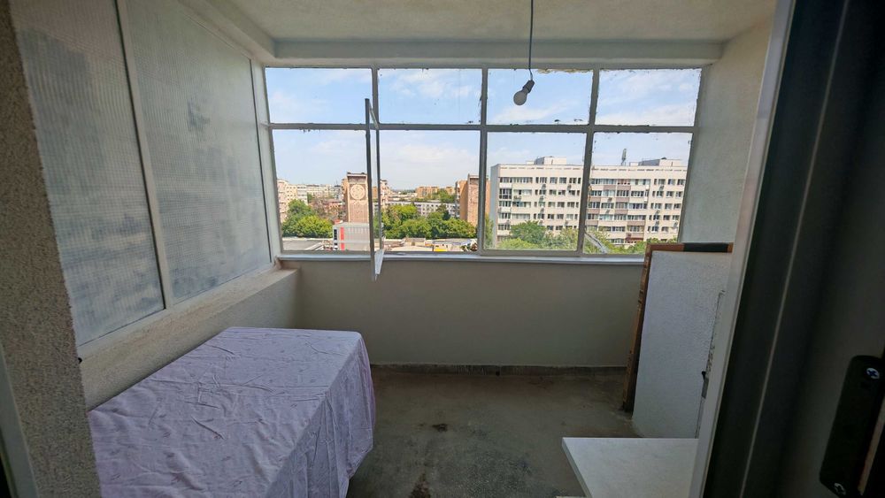 Apartament 3 cam renovat 2025 Piata Veteranilor cu parcare, particular