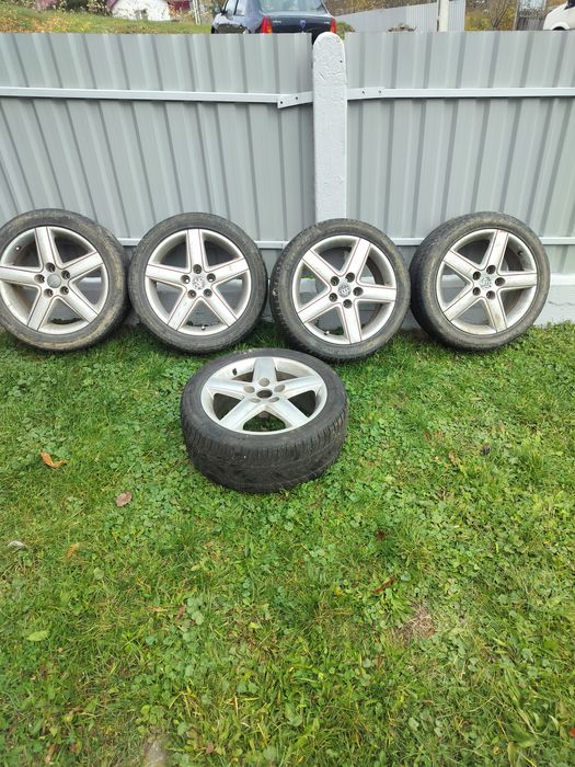 Vând 5 jante ,5,112 r 17 ,nu sunt strâmbe sau sudate.