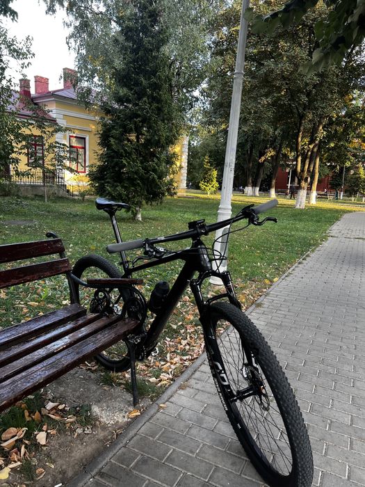 Vand bicicleta MTB CUBE