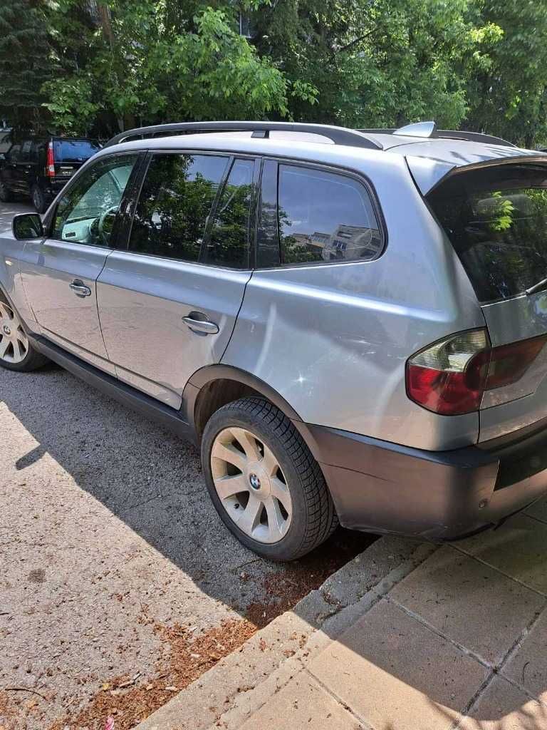 Продавам BMW X3 2.0d