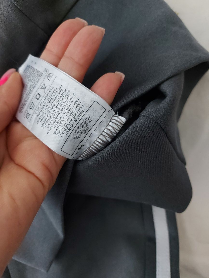 Клин adidas размер S-сив