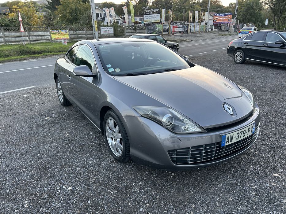 Renault Laguna Coupe