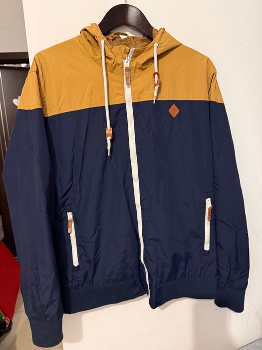 Яке с качулка, пролет/есен