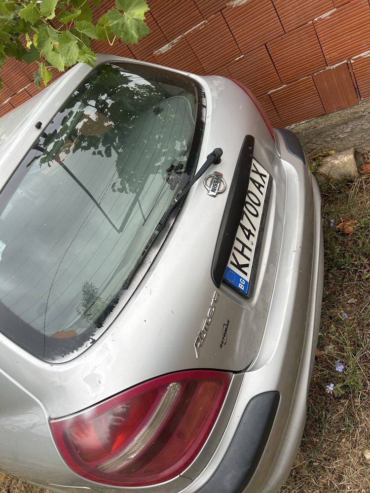 Nissan Almera 2.2di 110