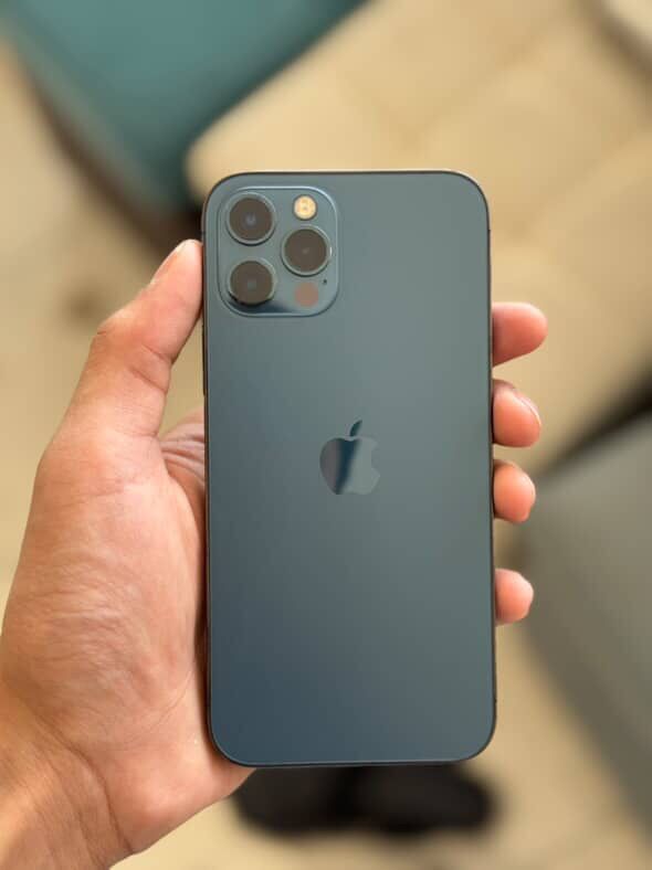 Iphone 12pro 128g sotiladi