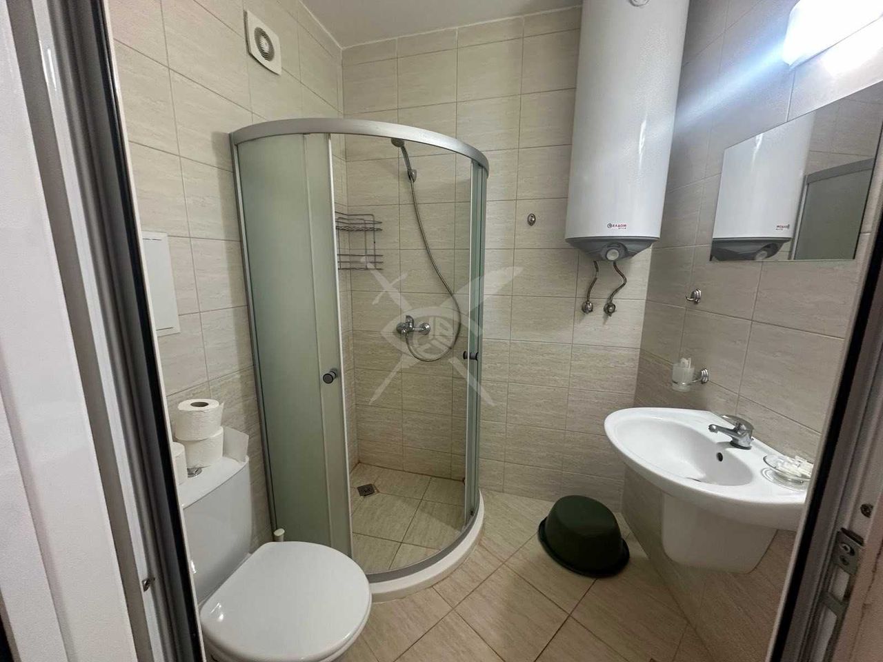 Продава се Двустаен апартамент в Поморие - 53 кв.м за 1548 €/кв.м - Снимка #3