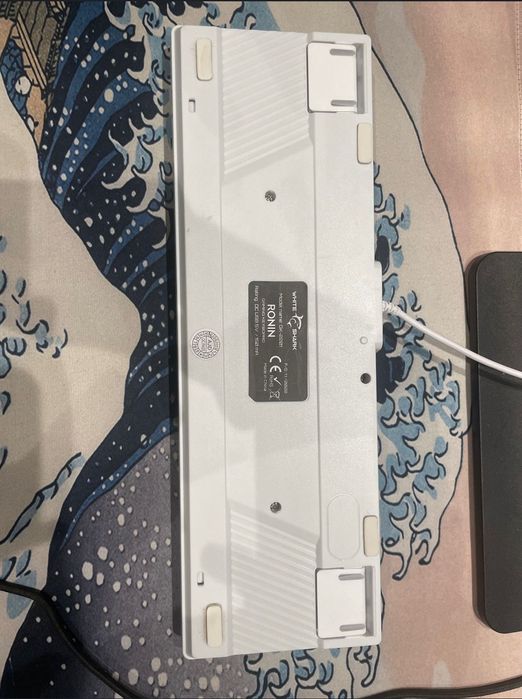 Tastatura  WHITESHARK60%