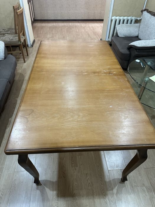 Стол , стул сотилади