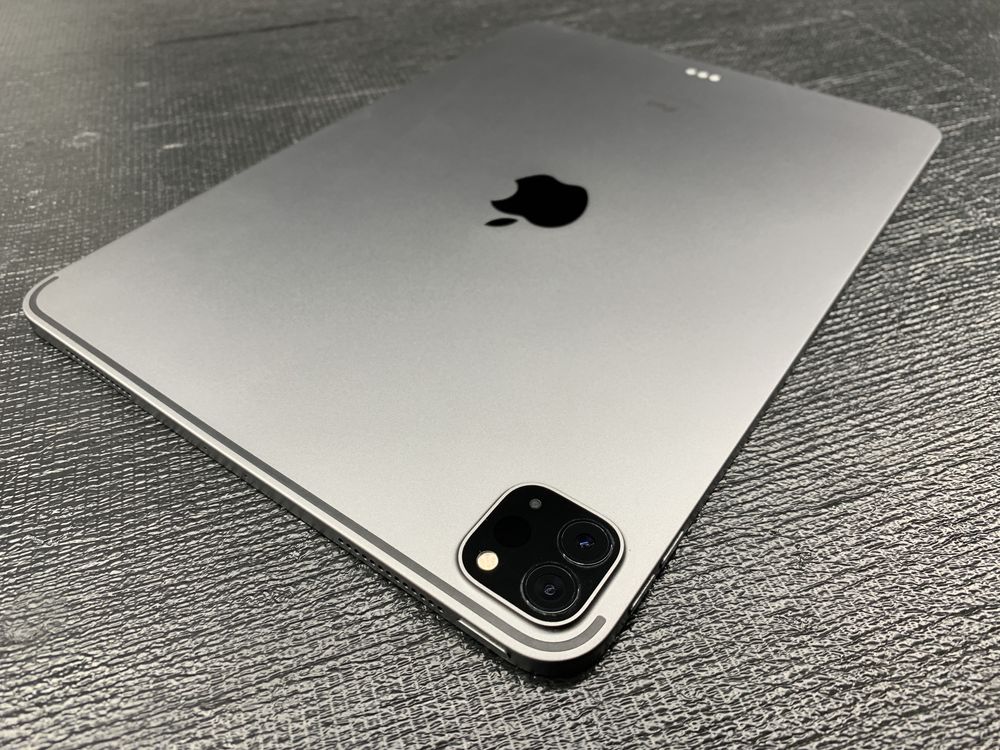 iPad Pro 11-inch (2nd Generation) Space Gray A2228 (ЗАКЛЮЧЕН)