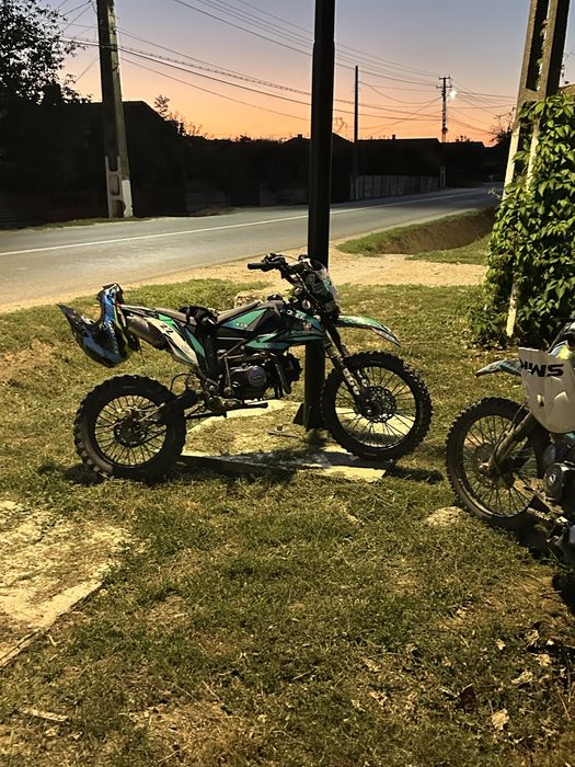 Cross KXD 140cc Adler