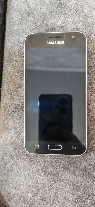 Сотовый телефон Samsung