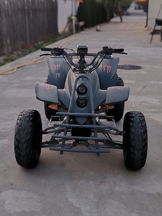 Vând sau schimb cu cros atv motor 250