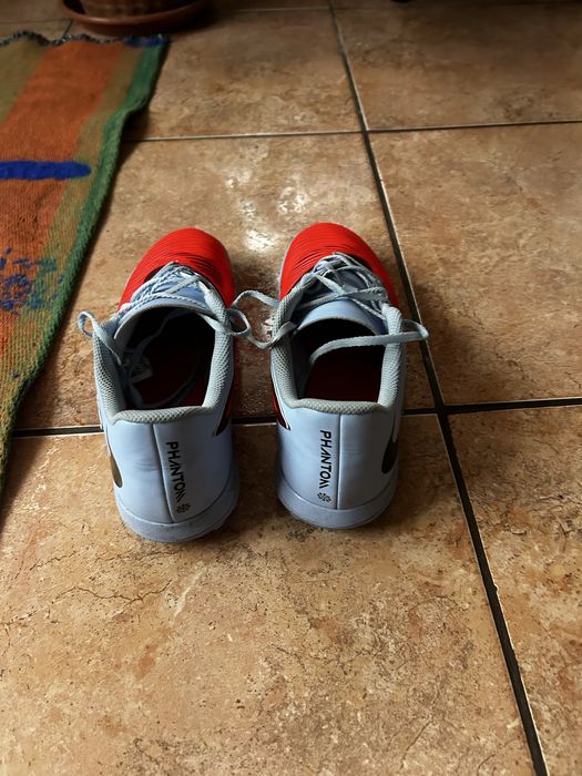 Ghete fotbal Nike phantom 6