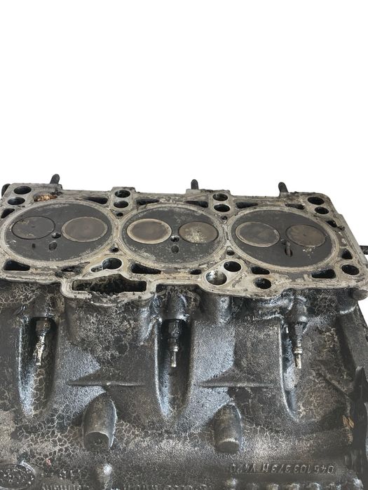 Chiulasa motor SKODA FABIA II 542 2006 - 2014 1.4 TDI BMS 045103373H