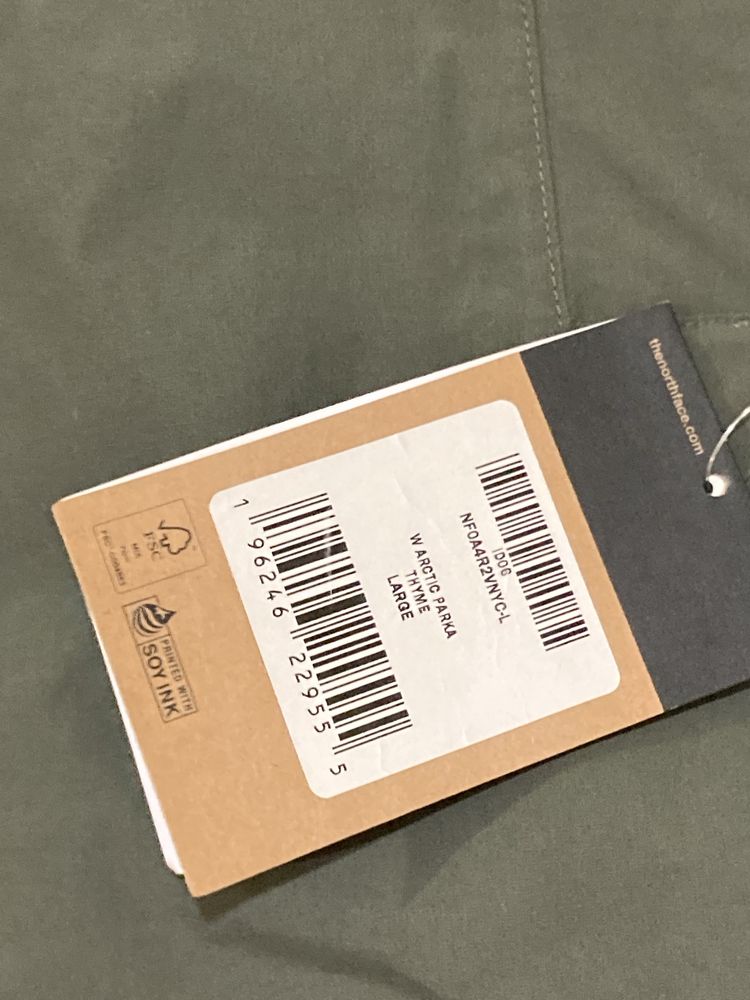 Яке The North Face Women’s
