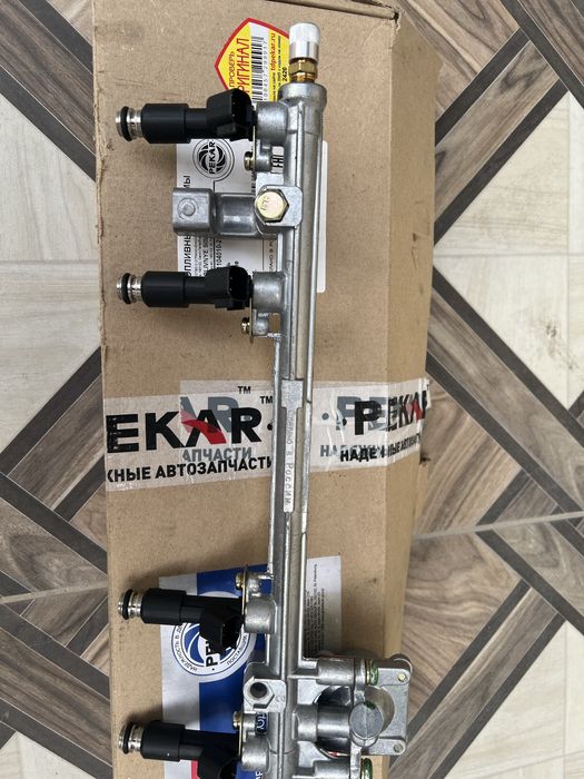 Продам топливная рампа в сборе на Газель