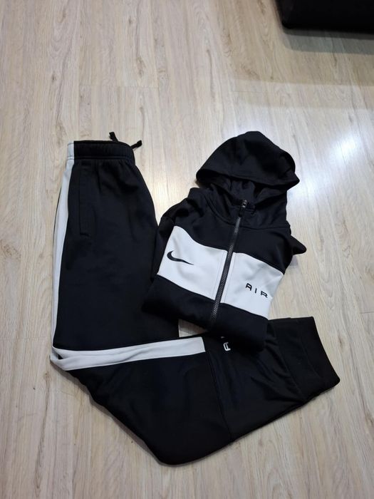 Детскип комплект nike