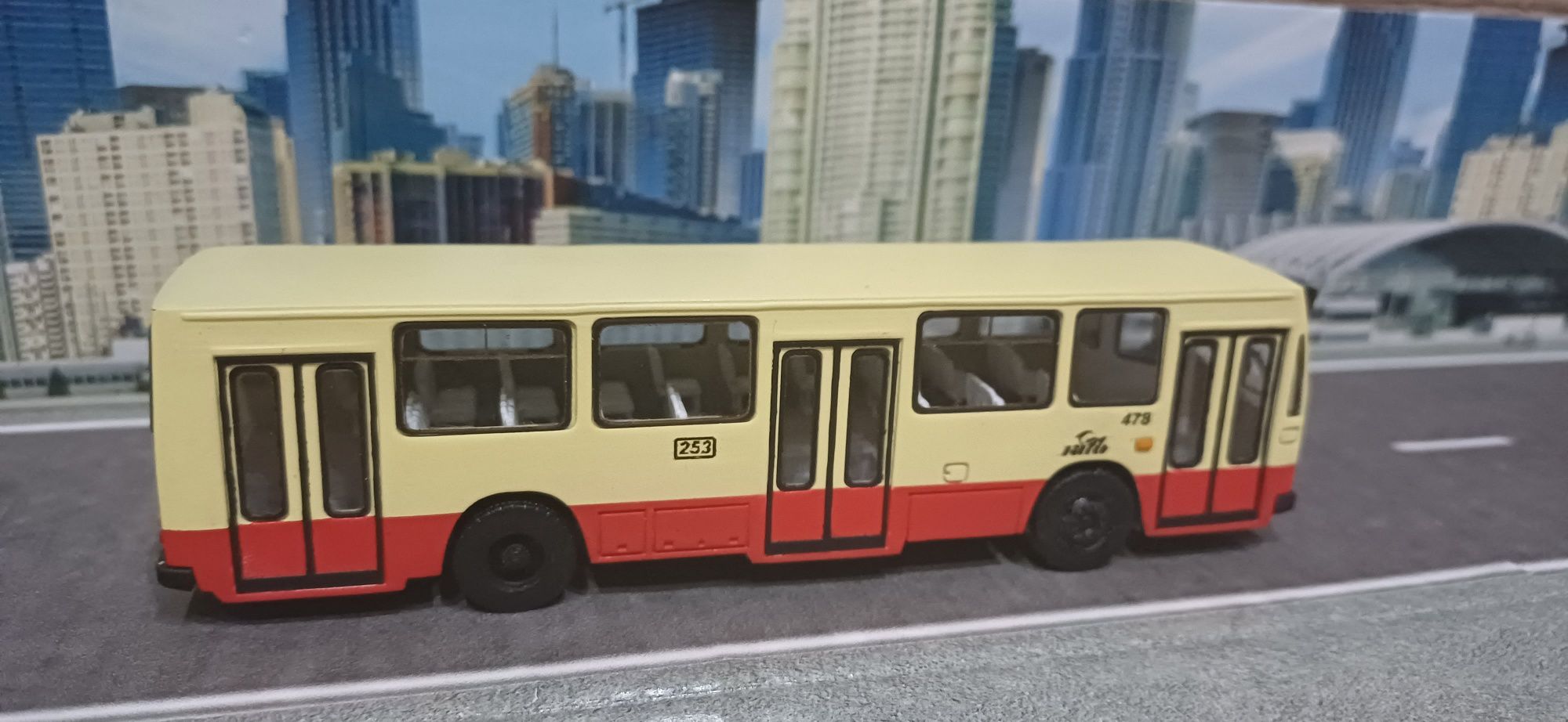 Macheta Autobuz Dac112 scara 1.87