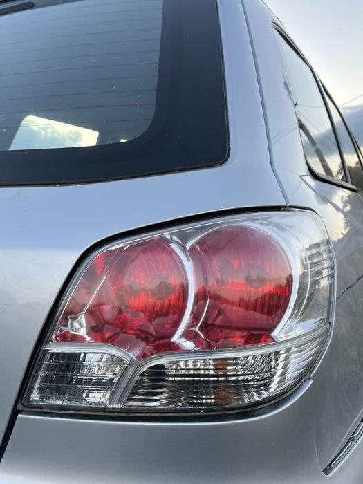 На части Mitsubishi Outlander