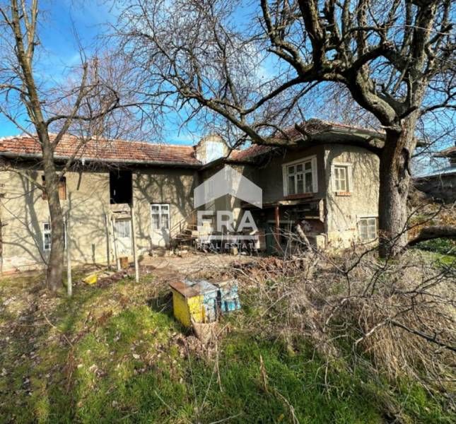 Продава се Къща в с. Семерджиево, Област Русе - 160 кв.м за 137 €/кв.м - Снимка #2