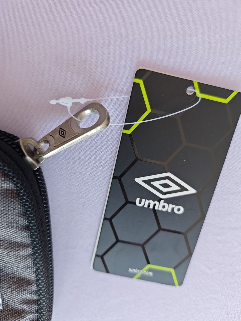Мъжко портмоне/несесер Umbro