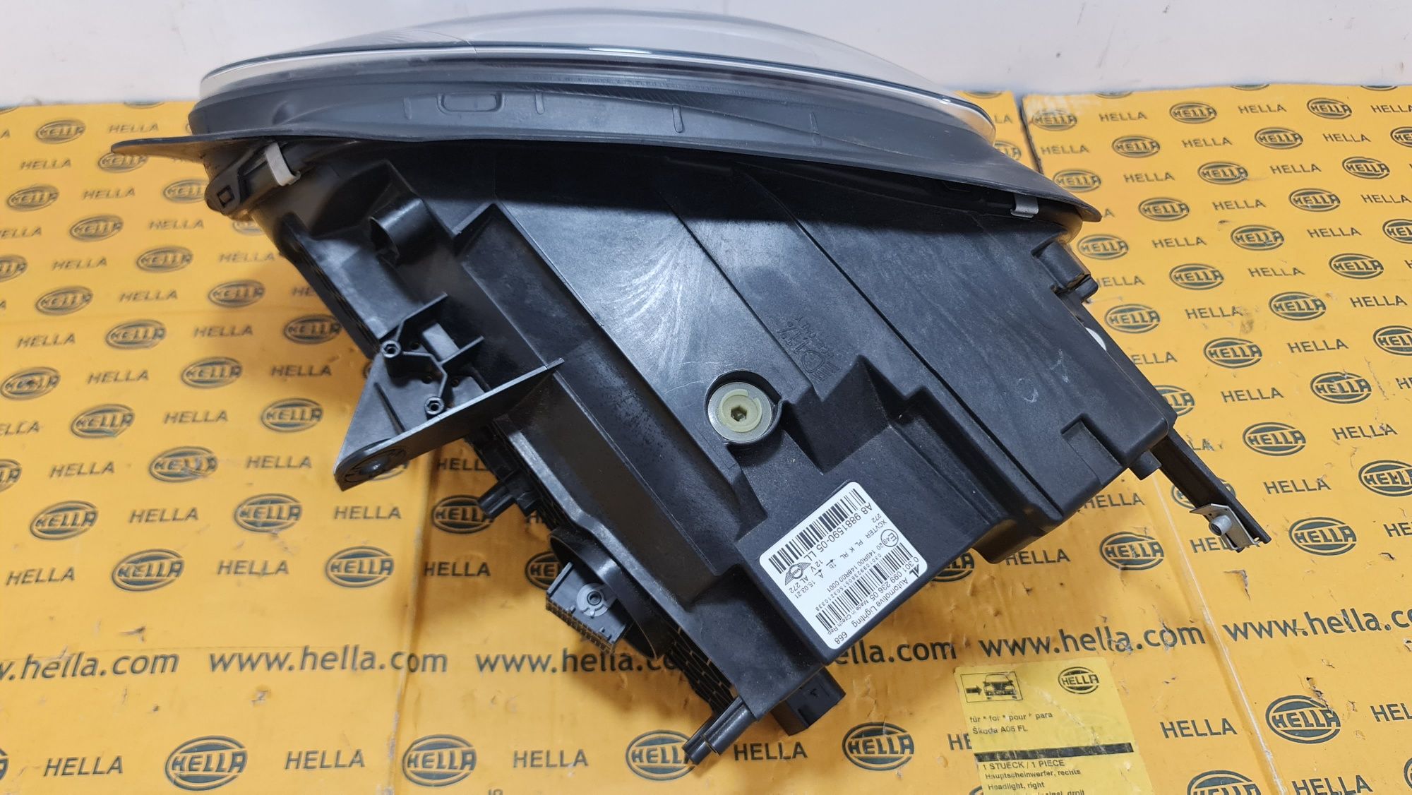 Far full led Mini Countryman F60 lci facelift 9881590
